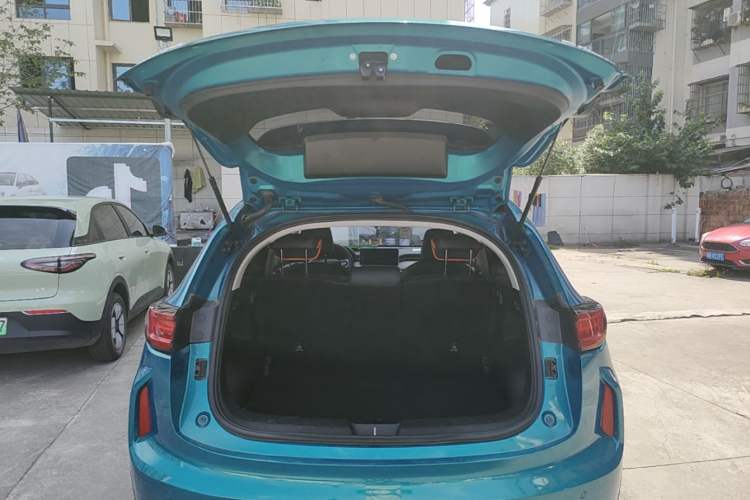 Used Haval LHERY 2021 High-Performance Version 1.5T Golden Rabbit Trunk