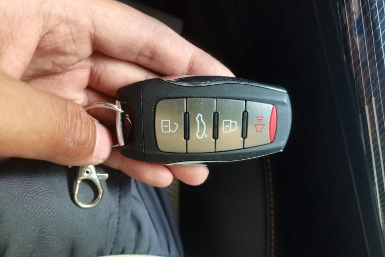 Used Haval LHERY 2021 High-Performance Version 1.5T Golden Rabbit Vehicle Key