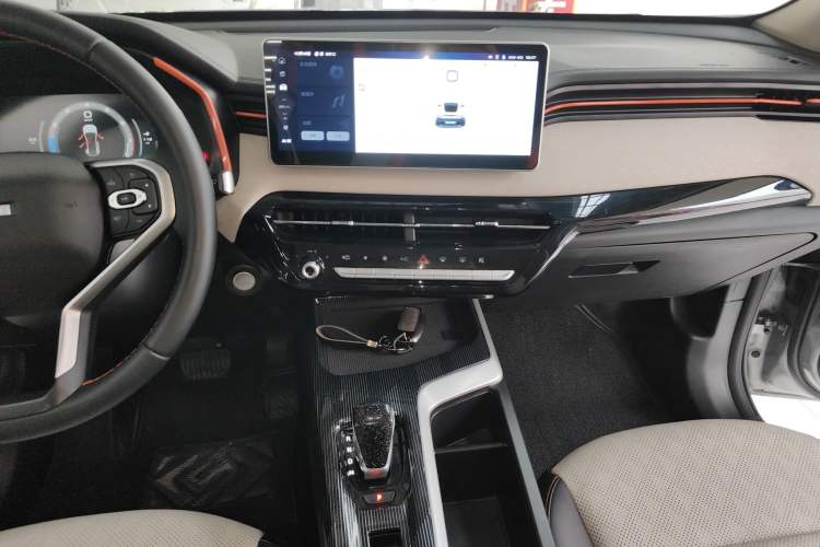 Used Haval LHERY 2021 High-Performance Version 1.5T Golden Rabbit Audio And AC Panel