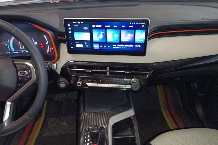 Used Haval LHERY 2021 High-Performance Version 1.5T Golden Rabbit Audio And AC Panel