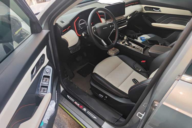 Used Haval LHERY 2021 High-Performance Version 1.5T Golden Rabbit Driver Seat