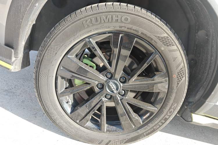 Used Haval LHERY 2021 High-Performance Version 1.5T Golden Rabbit Exterior 8
