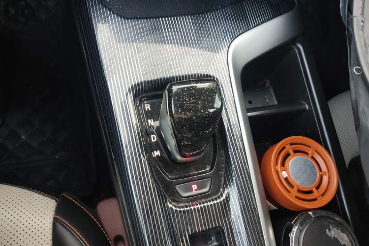 Used Haval LHERY 2021 GT Edition 1.5T Platinum Rabbit Gear Lever