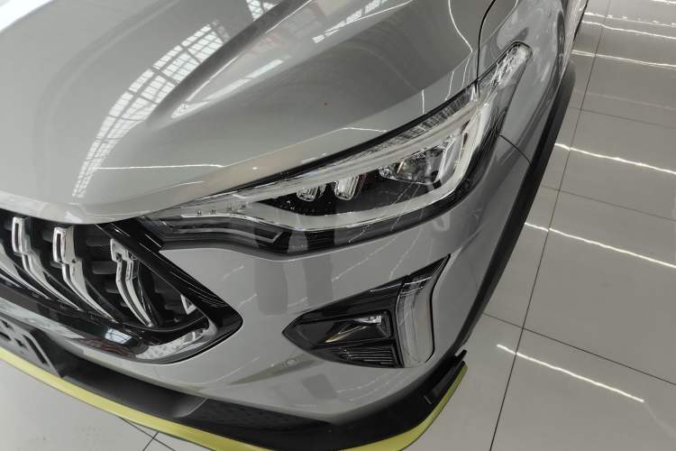 Used Haval LHERY 2021 High-Performance Version 1.5T Golden Rabbit Left Front Headlight