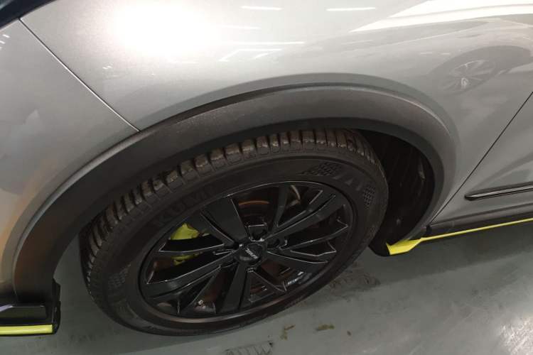 Used Haval LHERY 2021 High-Performance Version 1.5T Golden Rabbit Left Front Wheel Hub