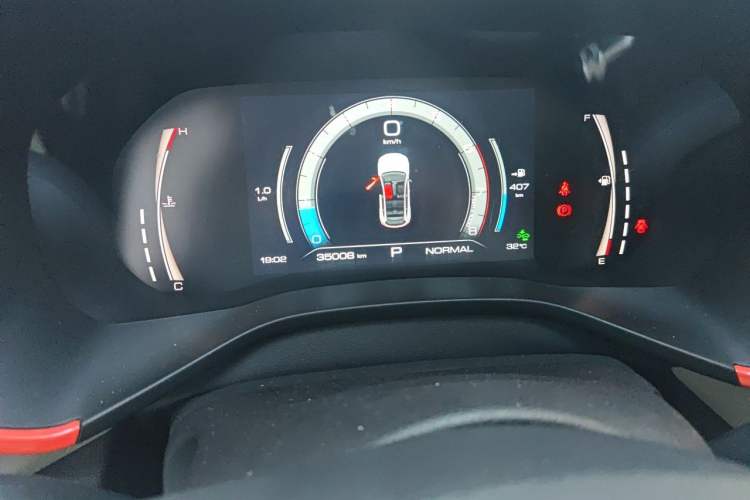 Used Haval LHERY 2021 High-Performance Version 1.5T Golden Rabbit Odometer Close Up