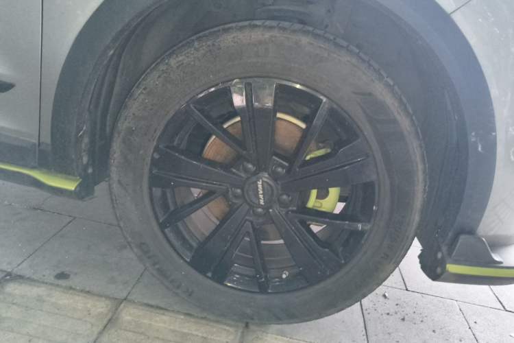 Used Haval LHERY 2021 High-Performance Version 1.5T Golden Rabbit Right Front Wheel Hub