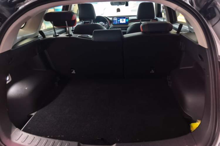 Used Haval LHERY 2021 High-Performance Version 1.5T Golden Rabbit Trunk