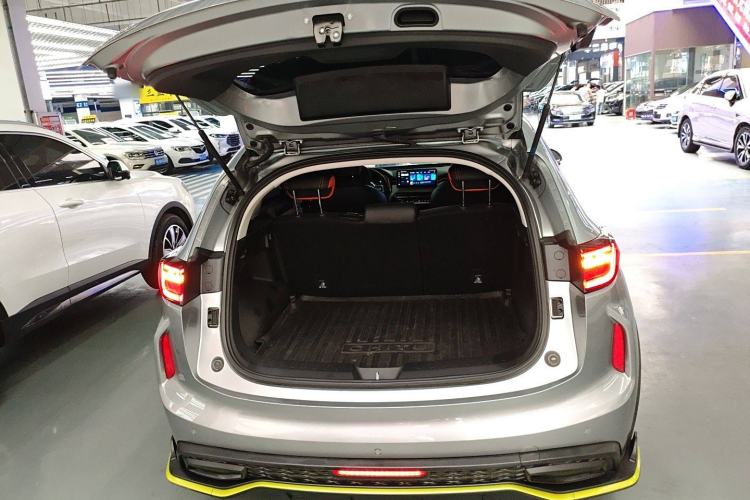Used Haval LHERY 2021 High-Performance Version 1.5T Golden Rabbit Trunk