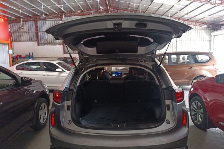 Used Haval LHERY 2021 High-Performance Version 1.5T Golden Rabbit Trunk
