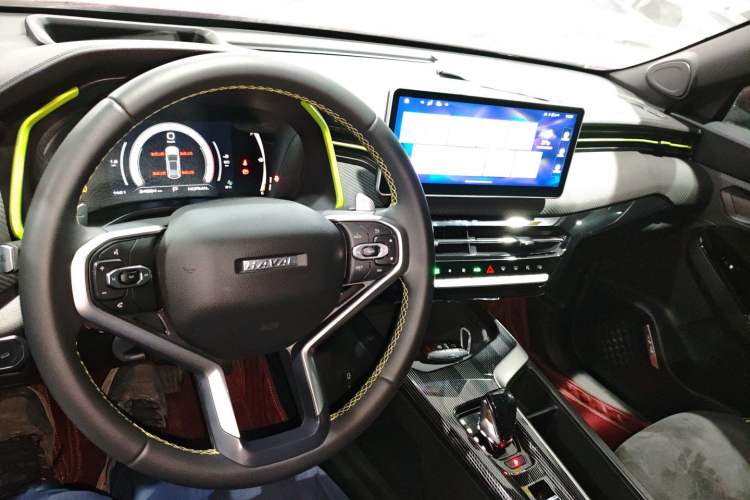 Used Haval LHERY 2021 GT Edition 1.5T Platinum Rabbit Center Console