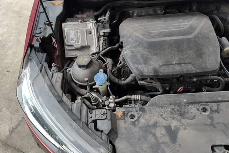 Used Haval LHERY 2021 High-Performance Version 1.5T Golden Rabbit Engine Bay Right