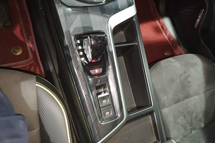 Used Haval LHERY 2021 GT Edition 1.5T Platinum Rabbit Gear Lever