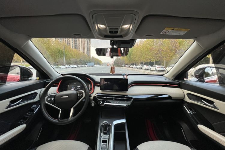 Used Haval LHERY 2021 GT Edition 1.5T Silver Rabbit Interior 3