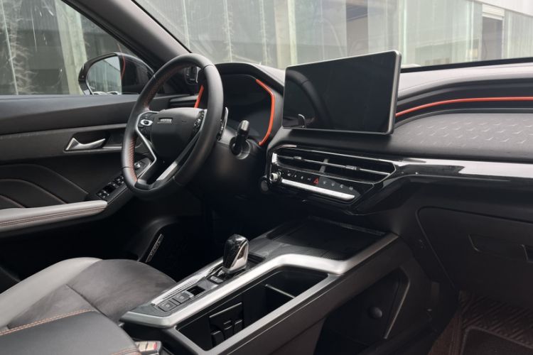 Used Haval LHERY 2021 GT Edition 1.5T Platinum Rabbit Interior 6