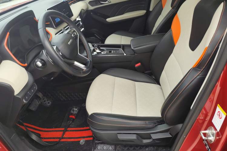 Used Haval LHERY 2021 GT Edition 1.5T Silver Rabbit Left Front Seat