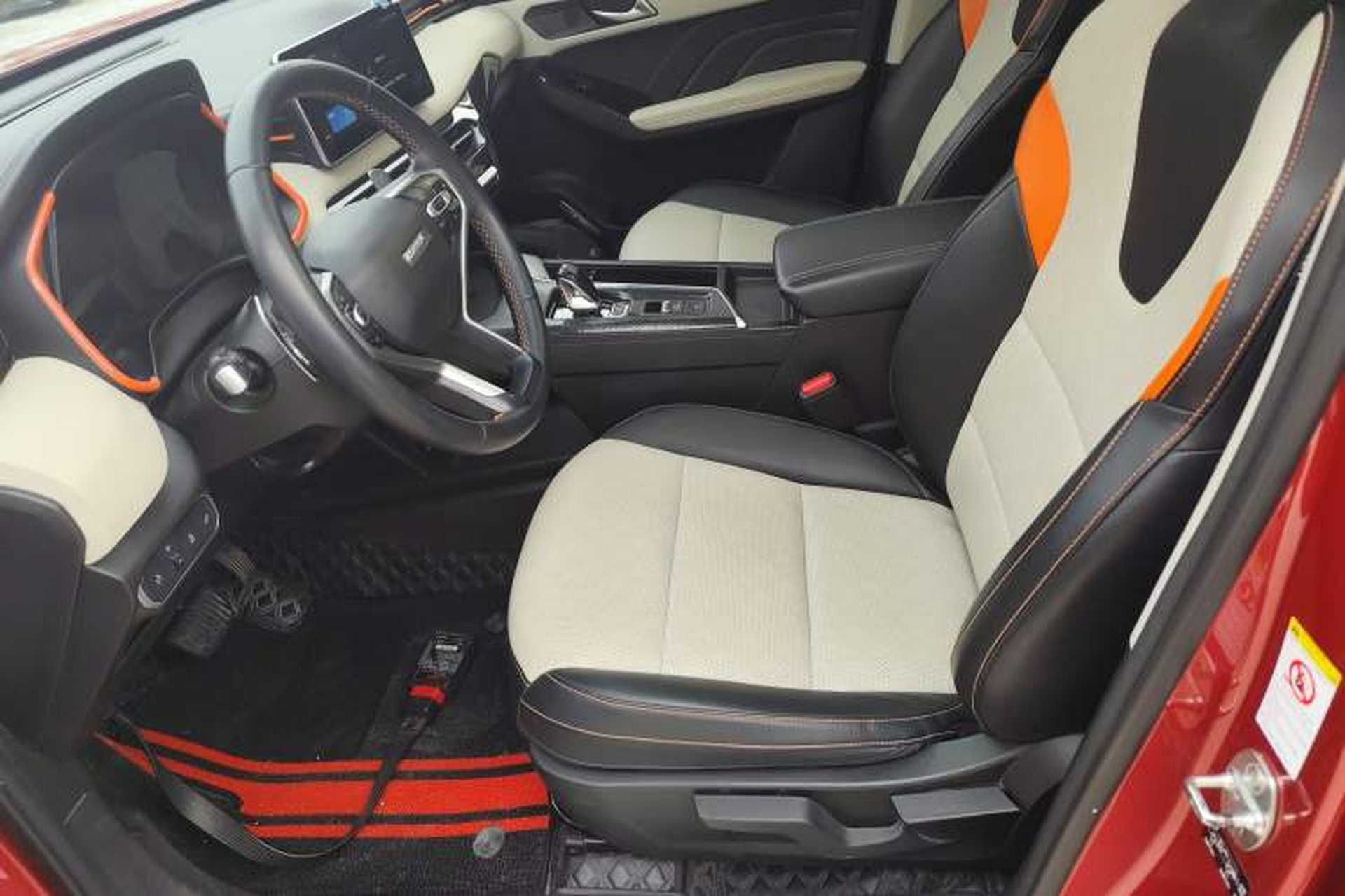 Used Haval LHERY 2021 GT Edition 1.5T Silver Rabbit Left Front Seat
