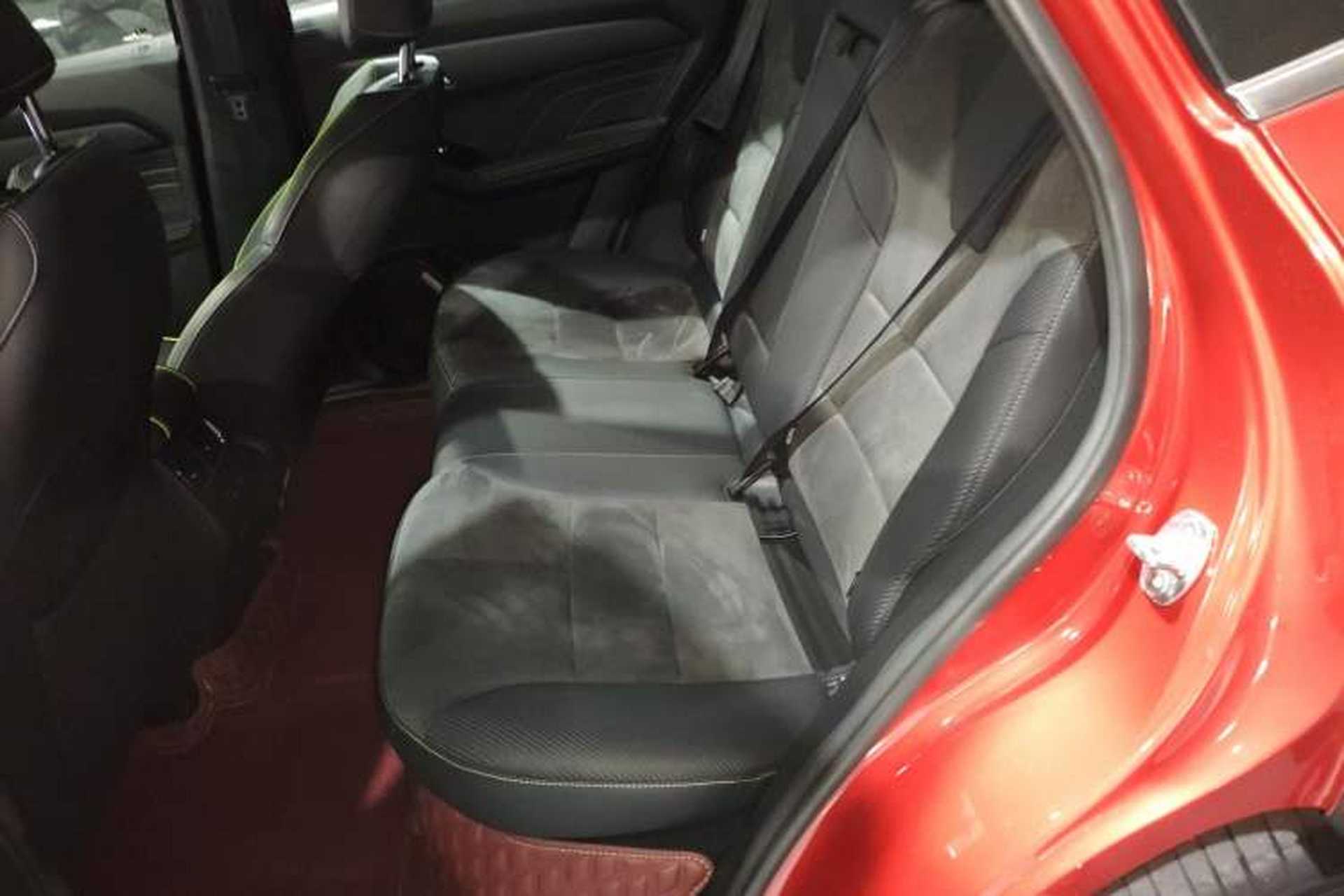 Used Haval LHERY 2021 GT Edition 1.5T Platinum Rabbit Left Rear Seat