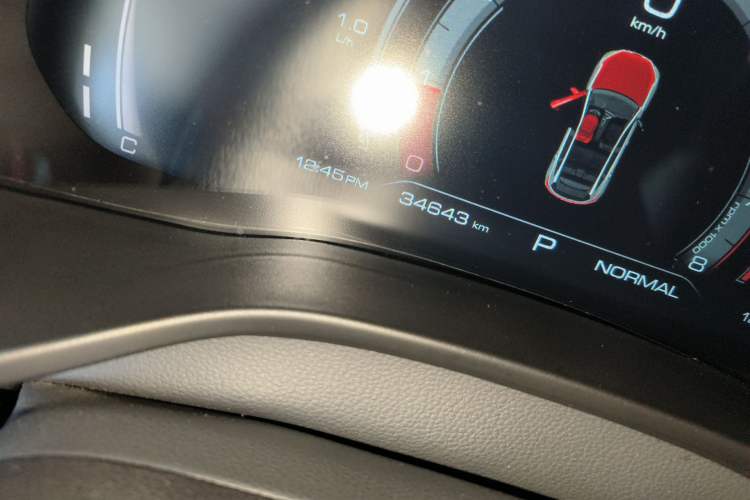 Used Haval LHERY 2021 GT Edition 1.5T Platinum Rabbit Odometer Close Up