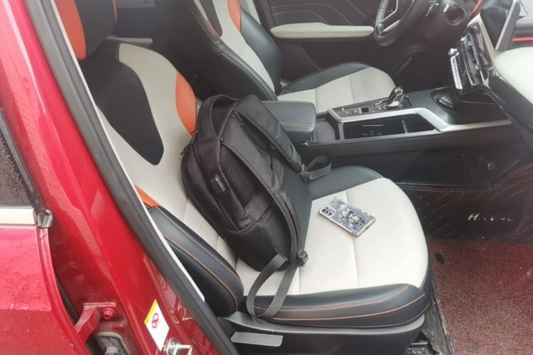 Used Haval LHERY 2021 GT Edition 1.5T Silver Rabbit Right Front Seat