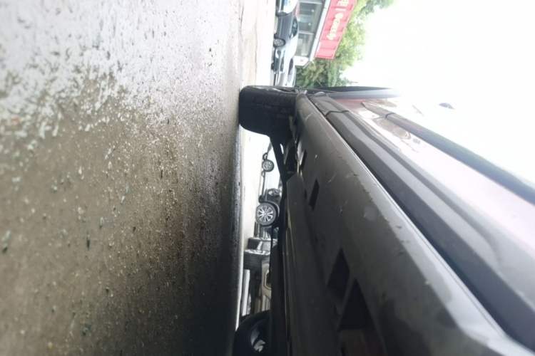 Used Haval LHERY 2021 GT Edition 1.5T Silver Rabbit Right Side Sill