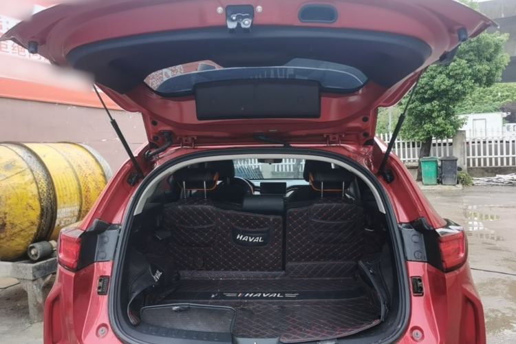 Used Haval LHERY 2021 GT Edition 1.5T Silver Rabbit Trunk