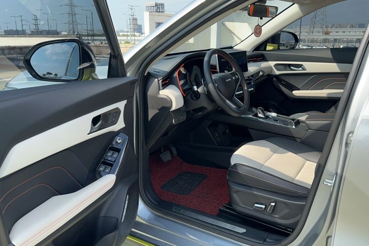 Used Haval LHERY 2021 High-Performance Version 1.5T Golden Rabbit Driver Seat