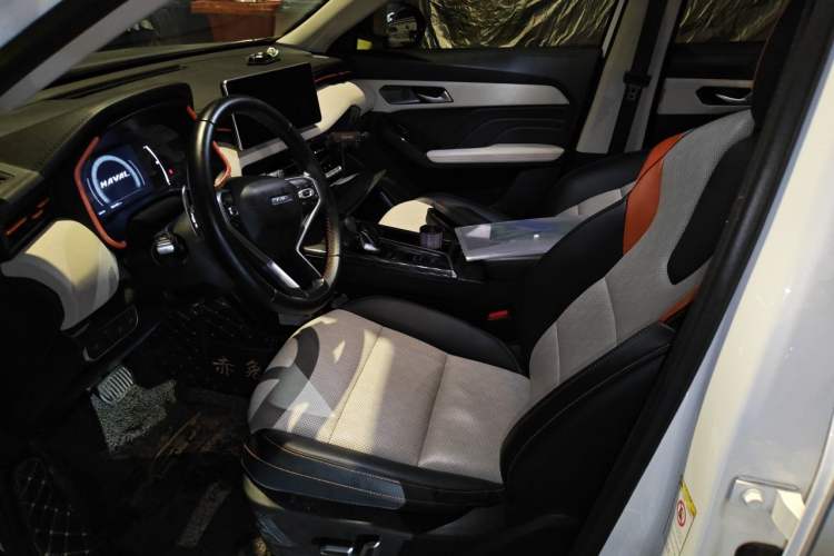 Used Haval LHERY 2021 GT Edition 1.5T Silver Rabbit Driver Seat