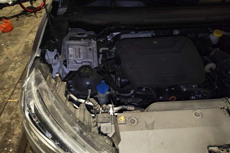 Used Haval LHERY 2021 GT Edition 1.5T Silver Rabbit Engine Bay Right