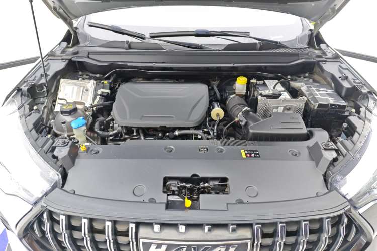 Used Haval LHERY 2021 High-Performance Version 1.5T Golden Rabbit Engine Bay