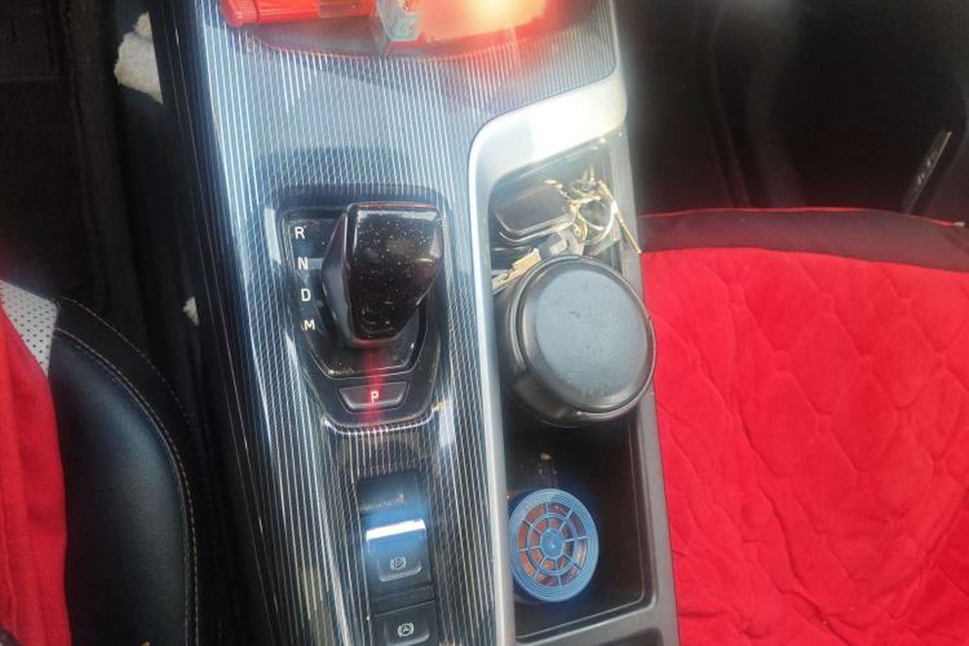 Used Haval LHERY 2021 High-Performance Version 1.5T Golden Rabbit Gear Lever