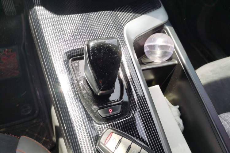 Used Haval LHERY 2021 GT Edition 1.5T Platinum Rabbit Gear Lever