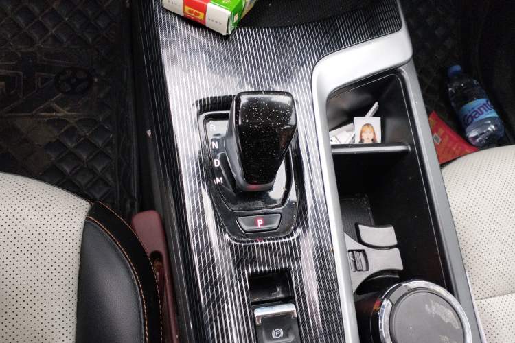 Used Haval LHERY 2021 GT Edition 1.5T Platinum Rabbit Gear Lever