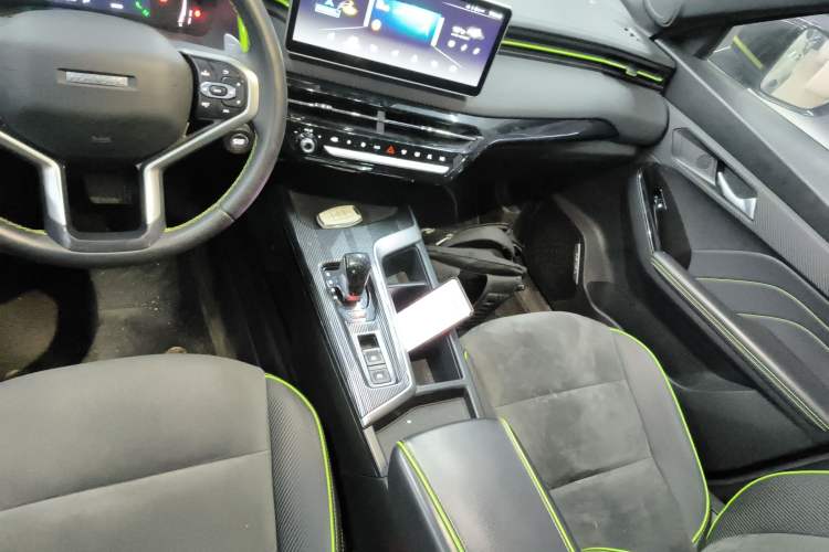 Used Haval LHERY 2021 GT Edition 1.5T Platinum Rabbit Gear Lever