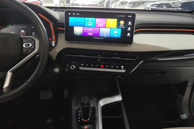 Used Haval LHERY 2021 GT Edition 1.5T Platinum Rabbit Interior 4