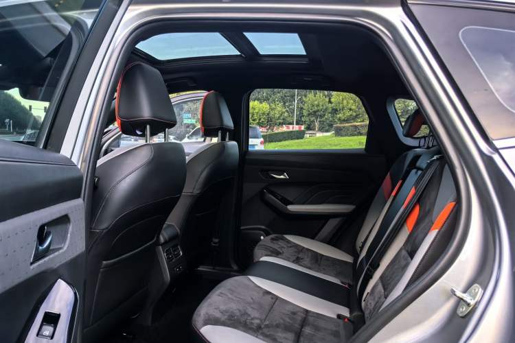 Used Haval LHERY 2021 GT Edition 1.5T Platinum Rabbit Interior 5