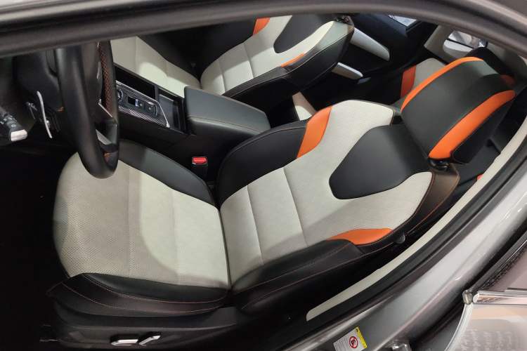 Used Haval LHERY 2021 GT Edition 1.5T Platinum Rabbit Interior 7