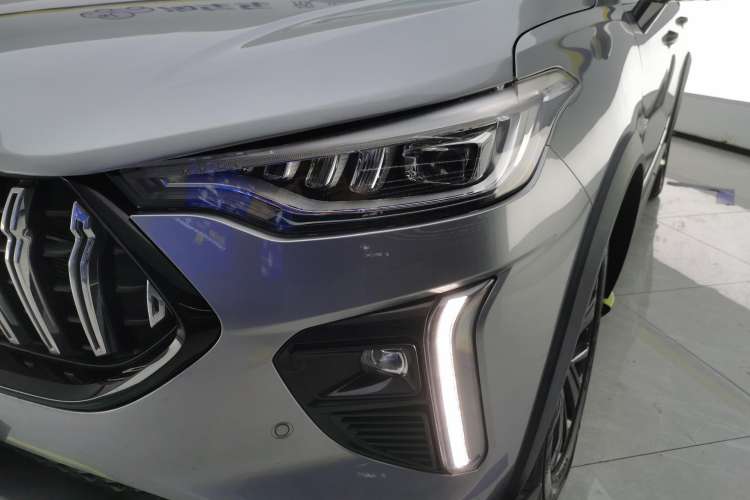 Used Haval LHERY 2021 High-Performance Version 1.5T Golden Rabbit Left Front Headlight