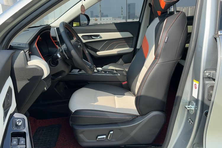 Used Haval LHERY 2021 High-Performance Version 1.5T Golden Rabbit Left Front Seat
