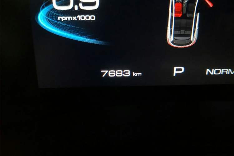 Used Haval LHERY 2021 High-Performance Version 1.5T Golden Rabbit Odometer Close Up