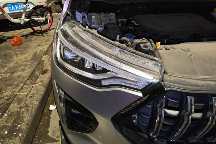 Used Haval LHERY 2021 GT Edition 1.5T Silver Rabbit Right Front Headlight