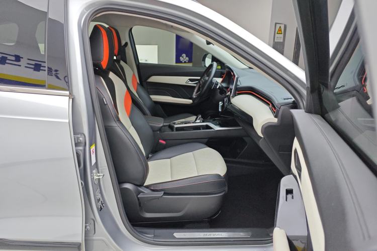 Used Haval LHERY 2021 High-Performance Version 1.5T Golden Rabbit Right Front Seat