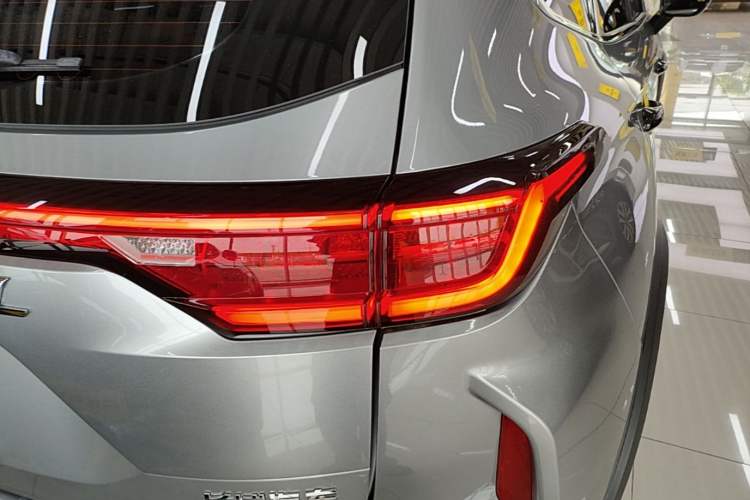 Used Haval LHERY 2021 High-Performance Version 1.5T Golden Rabbit Right Rear Taillight