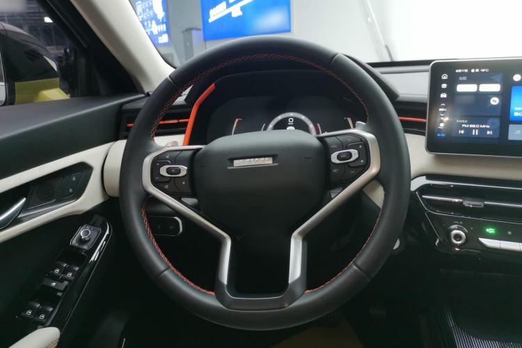 Used Haval LHERY 2021 High-Performance Version 1.5T Golden Rabbit Steering Wheel