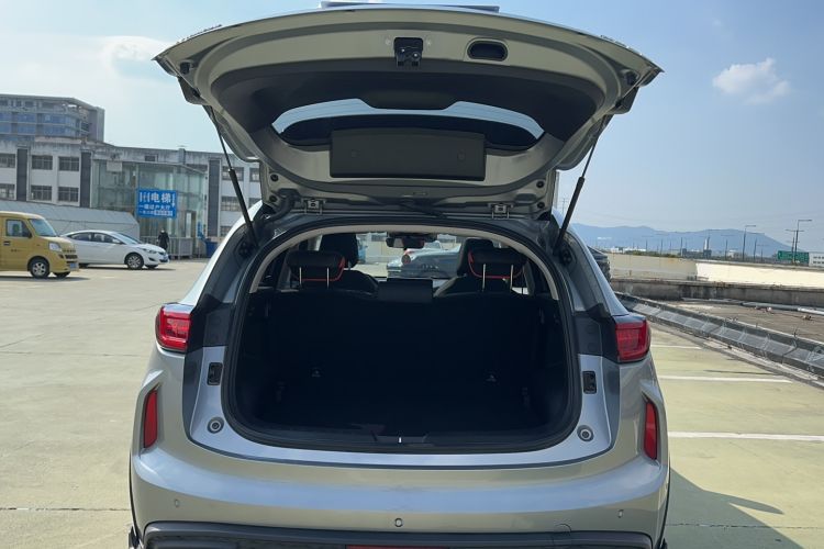 Used Haval LHERY 2021 High-Performance Version 1.5T Golden Rabbit Trunk
