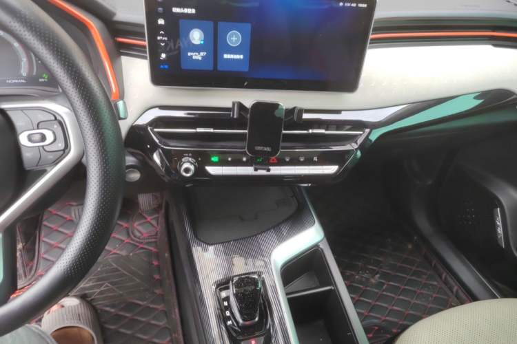 Used Haval LHERY 2021 High-Performance Version 1.5T Golden Rabbit Audio And AC Panel