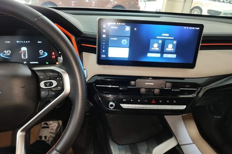 Used Haval LHERY 2021 High-Performance Version 1.5T Golden Rabbit Audio And AC Panel