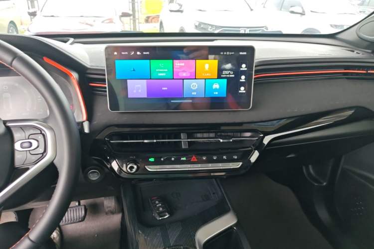 Used Haval LHERY 2021 GT Edition 1.5T Platinum Rabbit Center Console