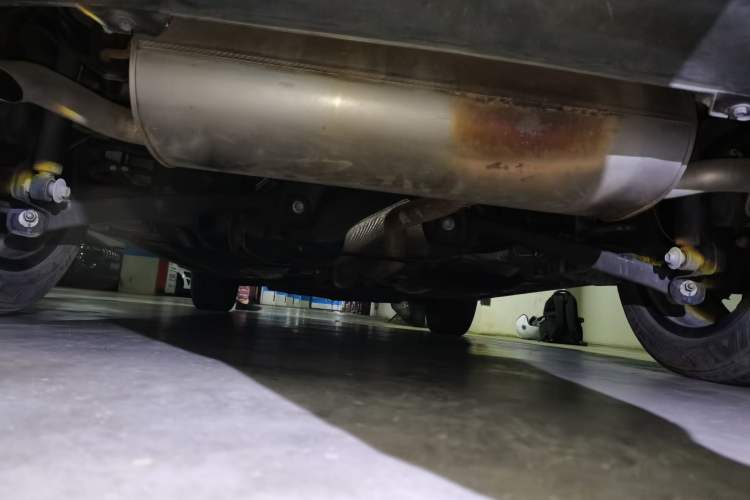 Used Haval LHERY 2021 High-Performance Version 1.5T Golden Rabbit Chassis Rear