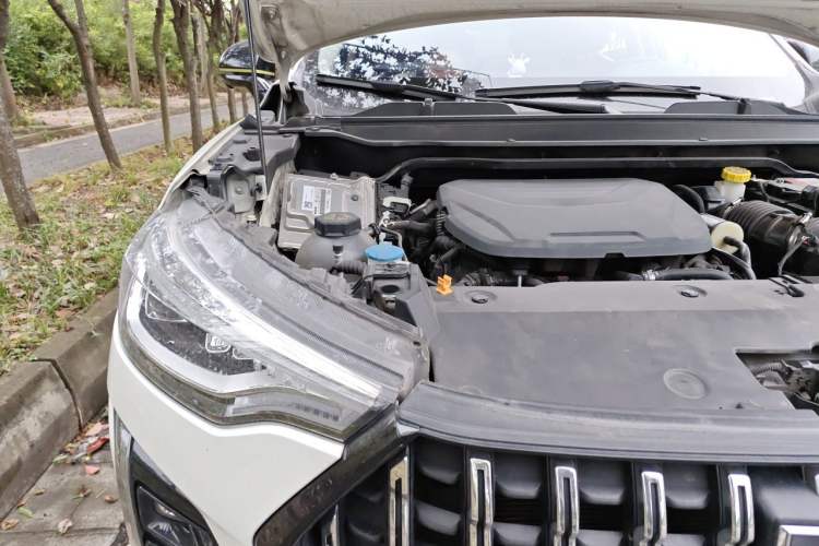Used Haval LHERY 2021 High-Performance Version 1.5T Golden Rabbit Engine Bay Right